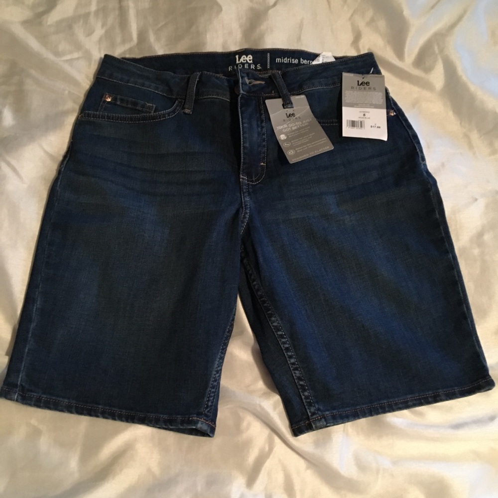 Bermuda’s, size m, lee riders